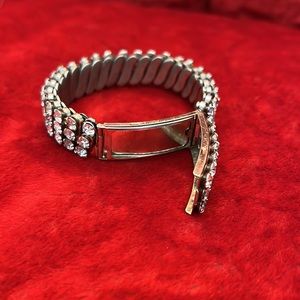 Vintage! Expandable rhinestone bracelet, 3 rows with double locket feature.